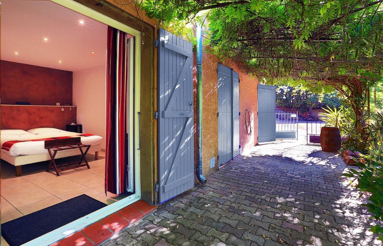 Logis Auberge Restaurant Du Vigneron Cucugnan Exterior foto